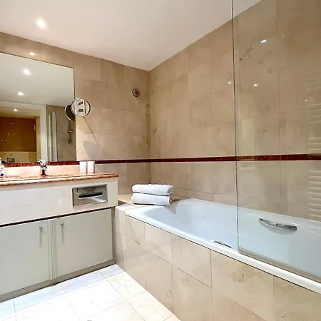 Pierre Charron L Apartmán Paříž